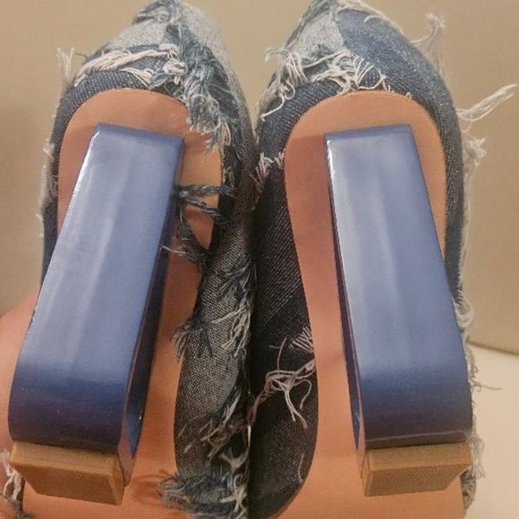 Denim heels - Picture 11 of 11